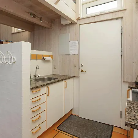 Tatil Evi One-bedroom Holiday In Munkebo